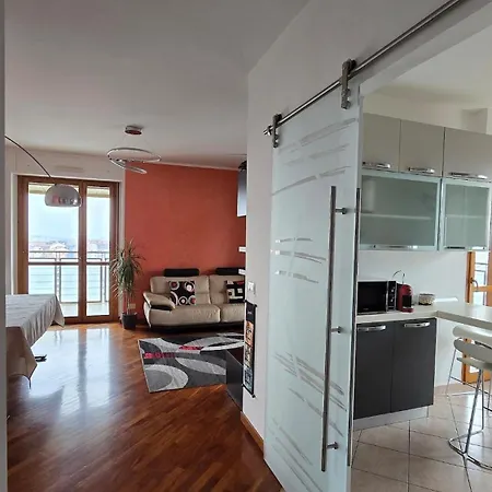 Apartament Steo's Place In *